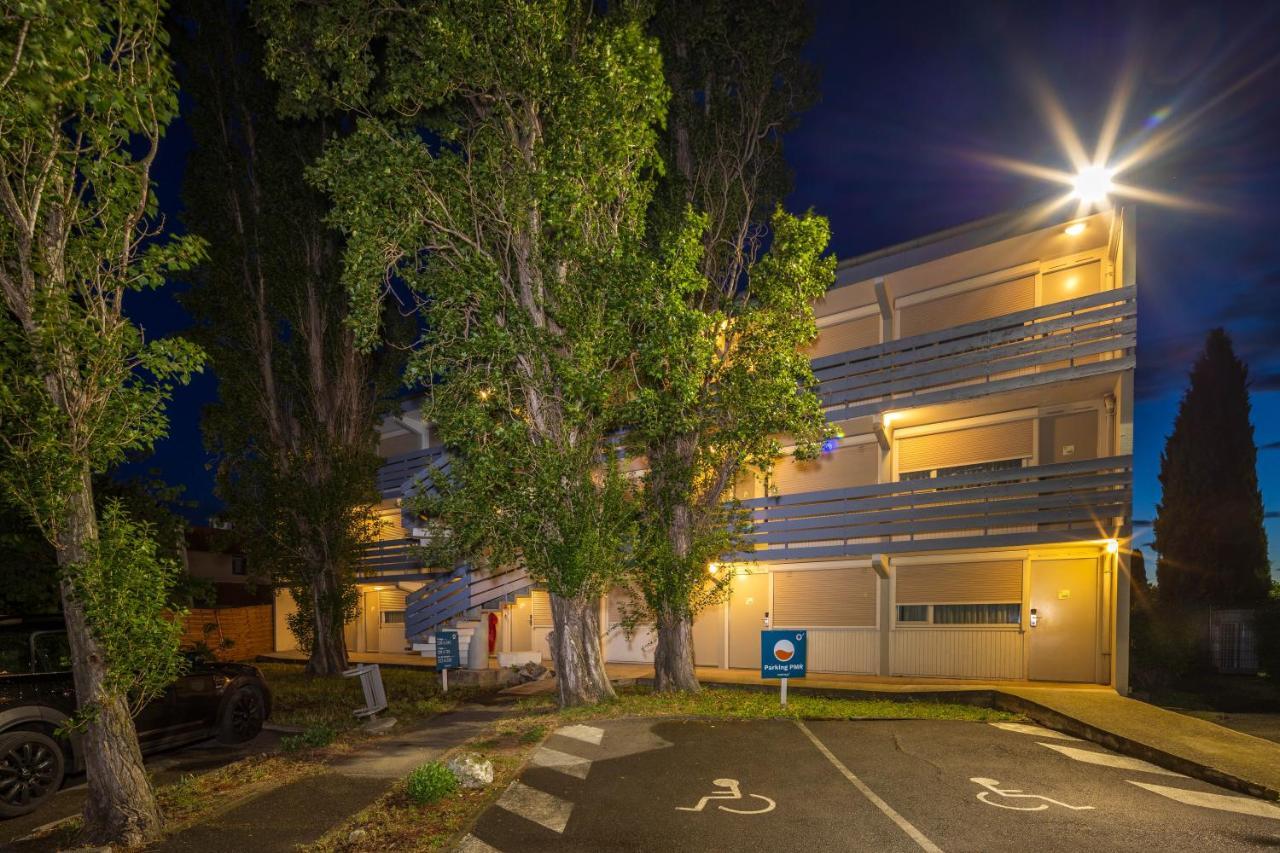 Hotel Noemys Arles Zewnętrze zdjęcie
